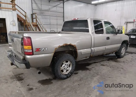 2001 Chevrolet Silverado 1500 Ls из США, поврежденный, VIN 1GCEK19T31E153074